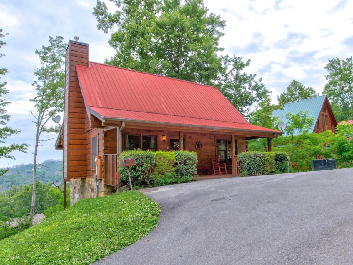 Bear Tracks, 2 Bedrooms, Hot Tub, Fireplace, Wifi, Jetted Tub, Sleeps 6ガトリンバーグ エクステリア 写真